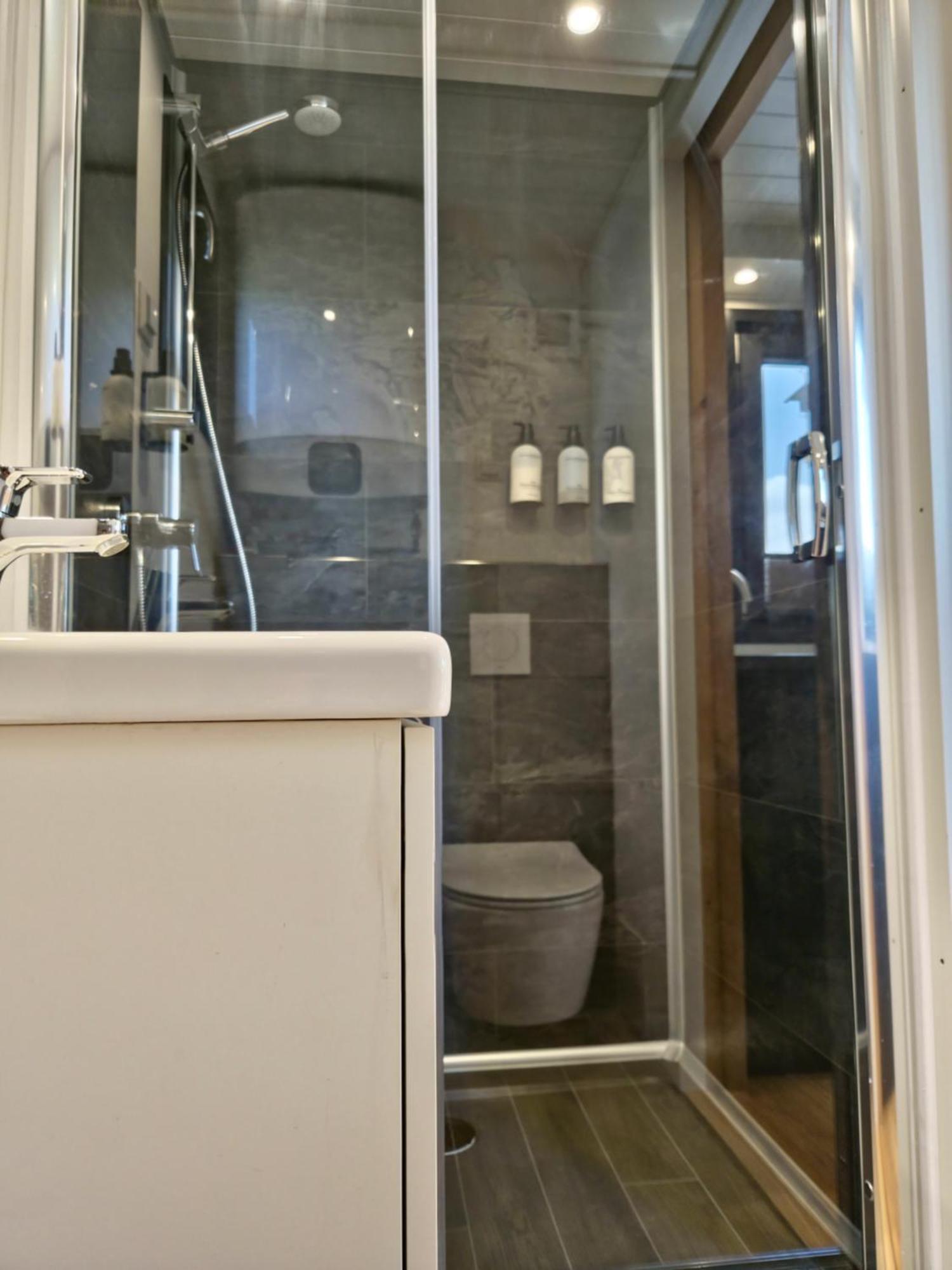 Jelsum Aan De Ee Apartamento Exterior foto