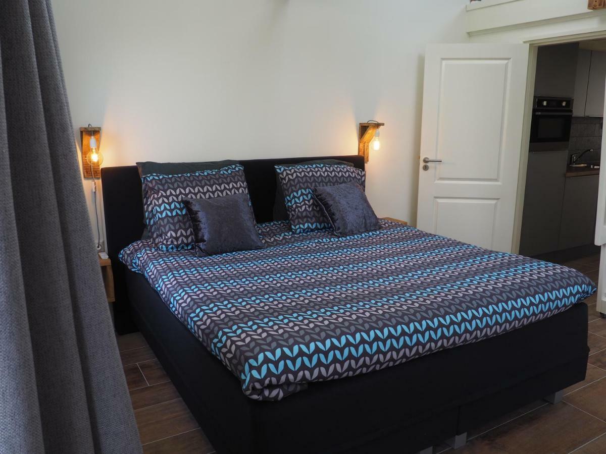 Jelsum Aan De Ee Apartamento Exterior foto